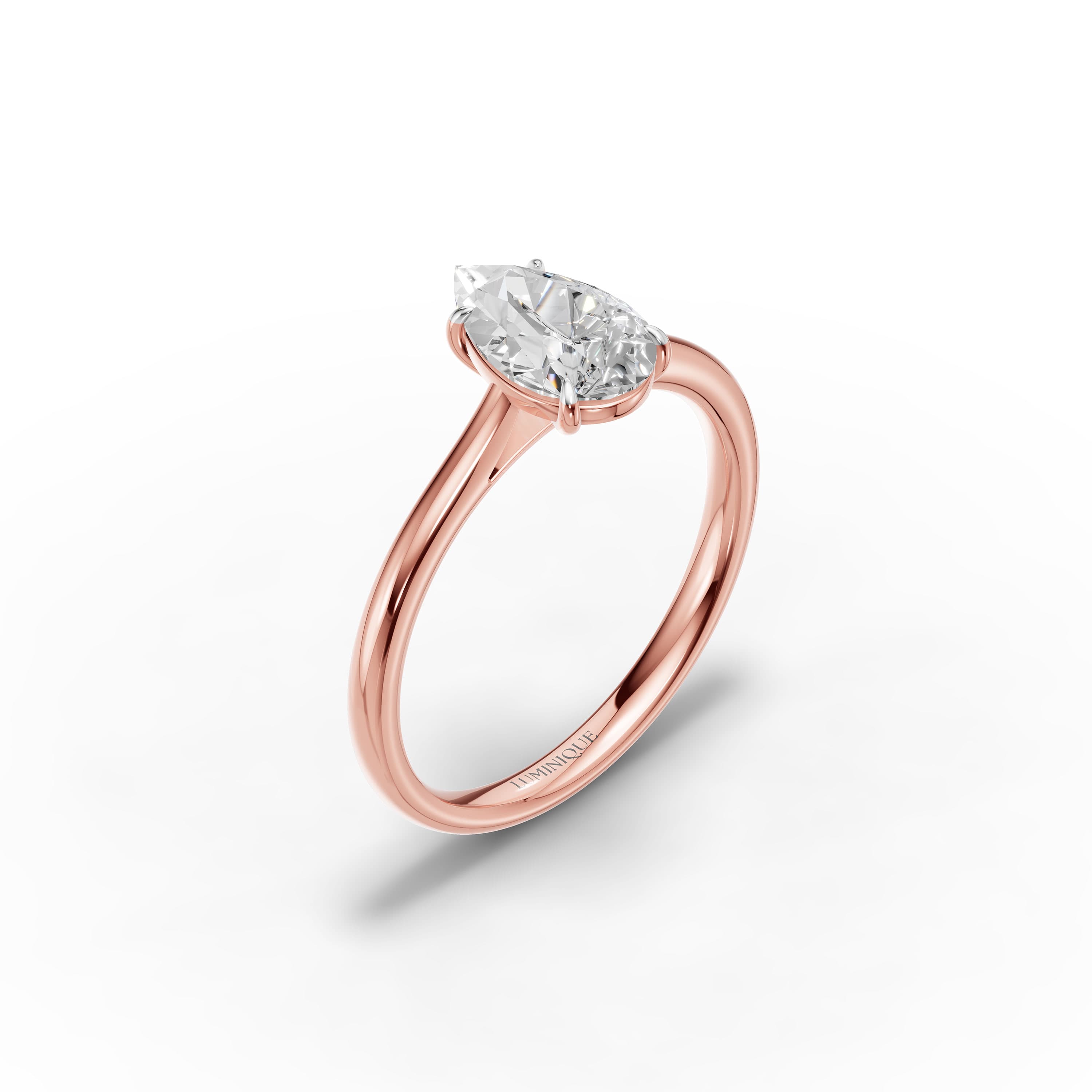 N°05 Pear Solitaire Ring