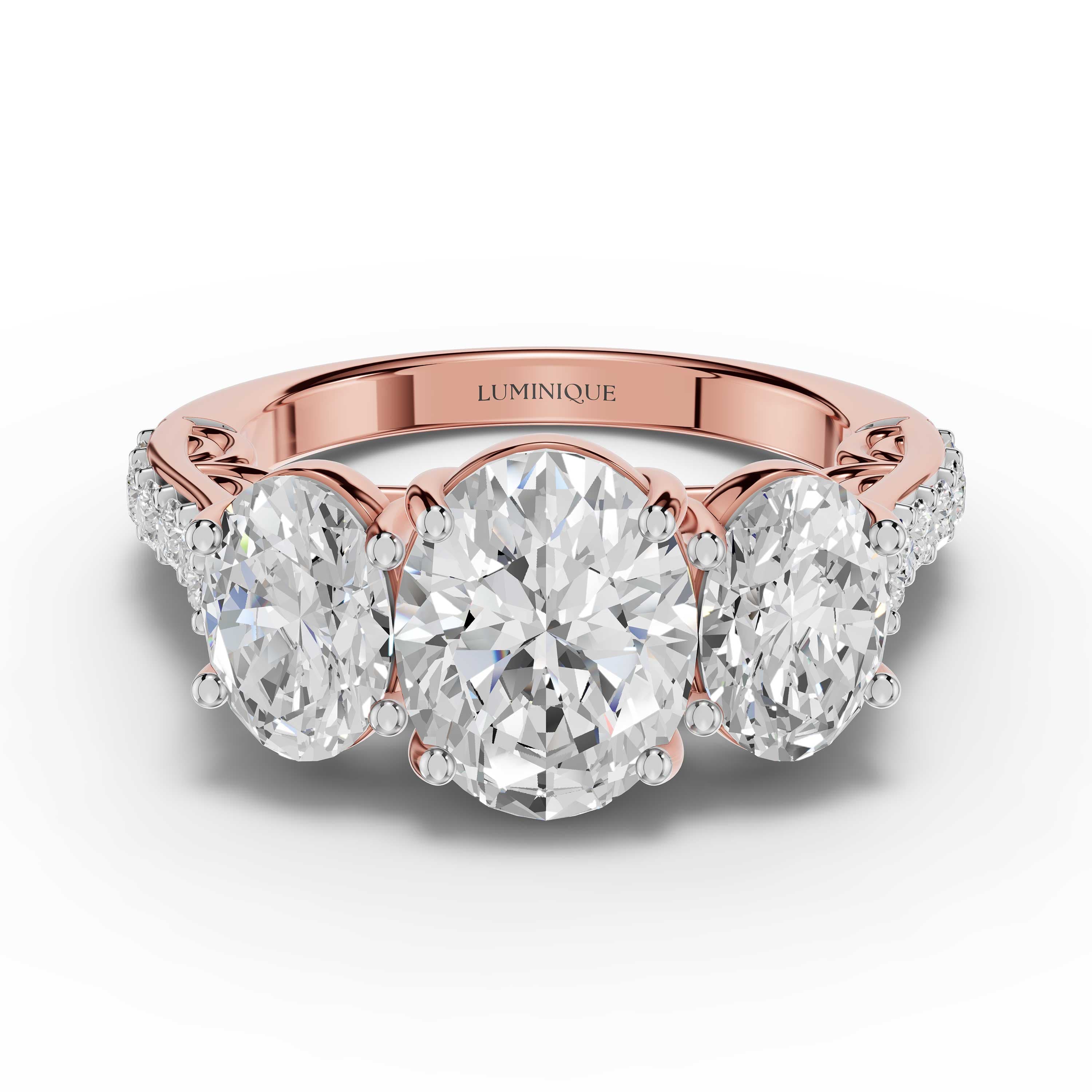 Beam Oval Cluster Ring