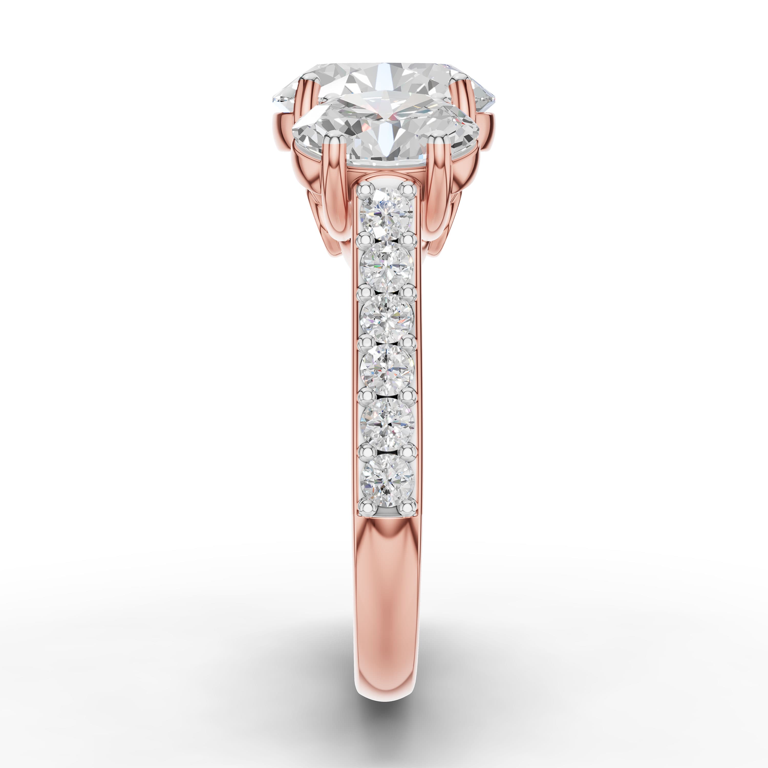 Beam Oval Cluster Ring