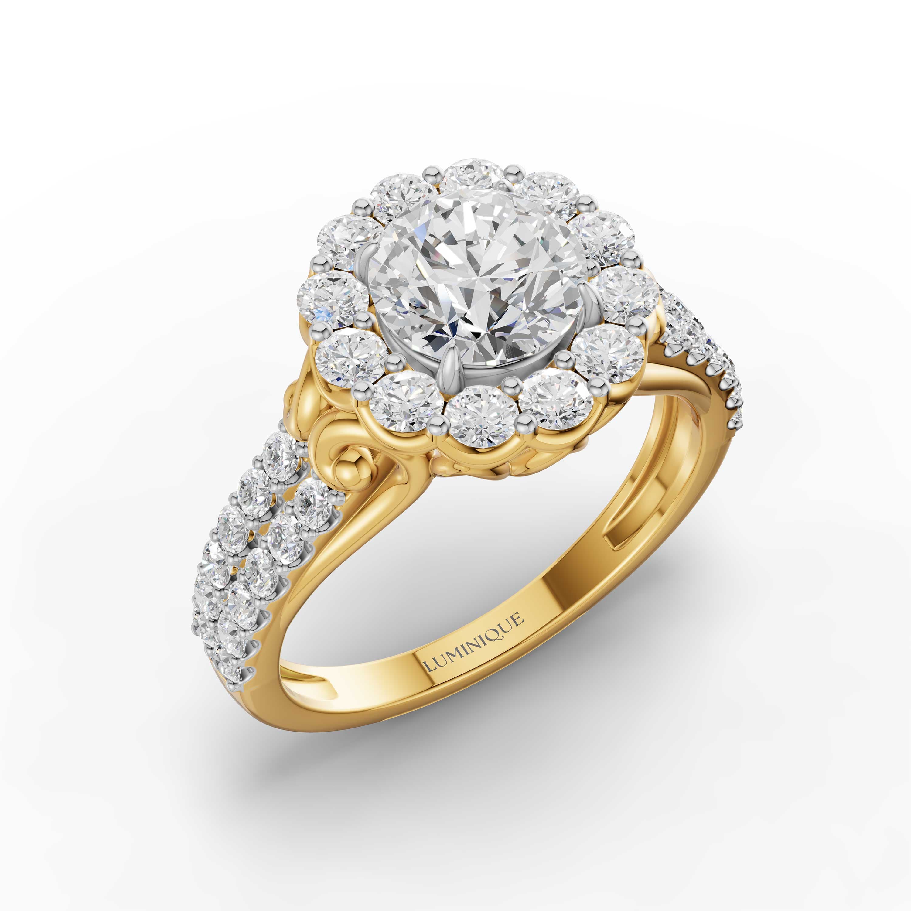 Hum Round Pave Ring